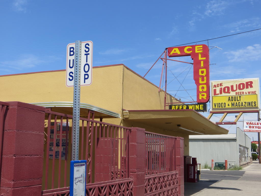 Travel Haven Motel Hanford Esterno foto