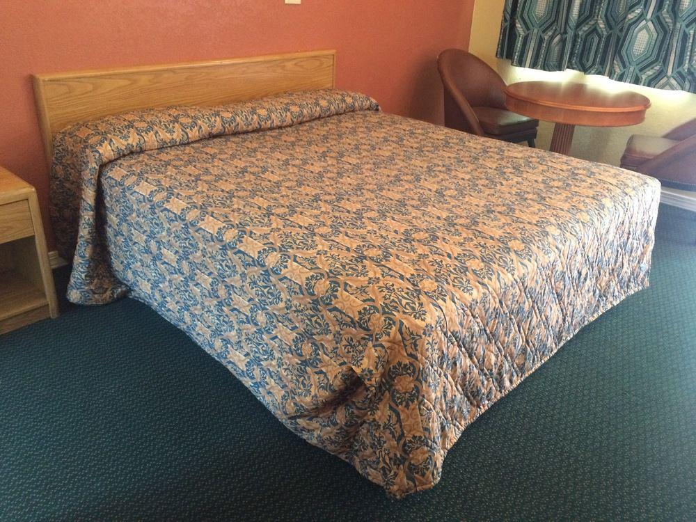 Travel Haven Motel Hanford Esterno foto